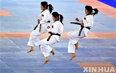 <U대회>한국 남녀, 태권도 품새 금 세개