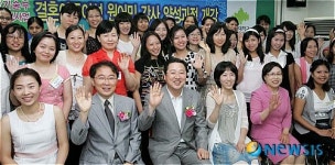 외국어 능력 향상, 우리가 앞장 설레요