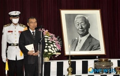 설교하는 김진홍 목사