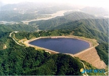 가평 호명호수 관광객 발길 꾸준