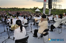 서울팝스오케스트라의 축하공연