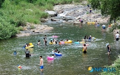 여름엔 계곡이죠