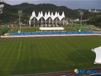 위용을 드러낸 목포국제축구센터