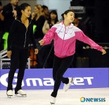 함께 무대 서는 김연아-미쉘 콴