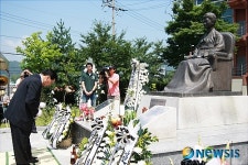 옥천, 고 육영수 여사 35주기 추모제 열려