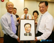 상명대, 김충용 종로구청장 명예박사학위 수여