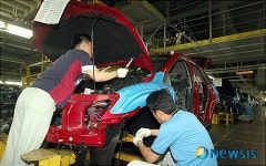 파업 상처 딛고 일어서는 쌍용차