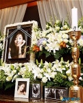 삼가 고인의 명복을 빕니다