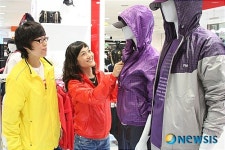 롯데백화점 포항점, ‘스포츠 4대 브랜드 특집전’ 개최