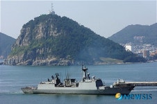 부산으로 돌아온 청해부대 1진 문무대왕함