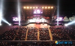 인순이 콘서트 찾은 1만2천 관중