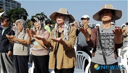 손짓이 아름다운 성가가 되어