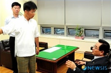 도의장 휴게실 면담 불쾌 전북도의회 사무처 망신살