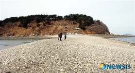 해안지형 끝자락에서 바라본 내파수도