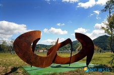 양구, 파로호 용머리 조각공원 개장