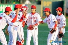 2차전도 승리 거둔 KIA타이거즈