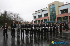 동해시노인종합복지관 진입로.주차장 완공