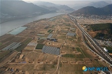 4대강 사업 현장, 조선시대 제방 드러난 경남 양산 증산리 일대