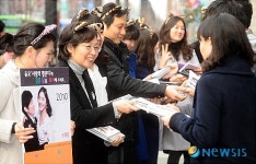 듀오가 만든 사랑의 달력 받고 경품 받아요