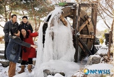 물레방아가 연출한 겨울