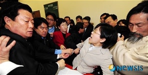 환노위 줄다리기