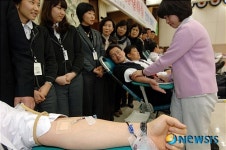 부산농협, 사랑의 헌혈 동참합니다