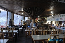 썰렁한 미시령휴게소