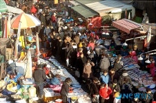 활기띠는 자갈치시장