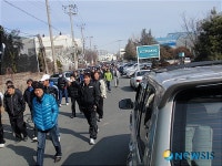 경주 발레오전장시스템스 직장폐쇄 이틀 째…노사대립 팽팽