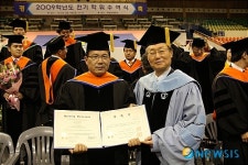 홍장표 전 의원, 수도권 도시 성장요인 분석 한양대 박사학위