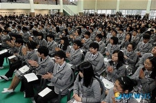제1회 하나고등학교 입학생들