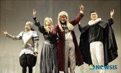 류보미르 시모비치 원작 연극 유랑극단, 쇼팔로비치 2010 명동예술