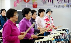 어르신들도 함께하는 실버 난타교실