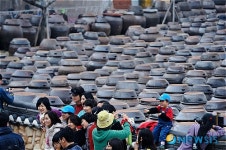 홍쌍리 청매실농원 옹기 앞 기념촬영