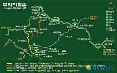 [뉴시스아이즈]이슈진단 '북악산, 다시 시민과 만나다'-산책로마다 절경과 역사의 흔적 교차
