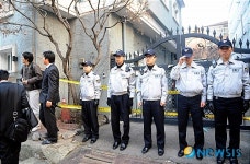 출입통제된 故 최진영씨의 자택