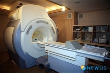 MRI(자기공명영상촬영) 장비