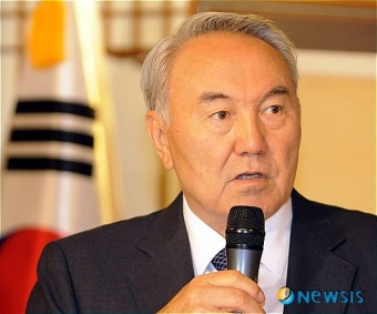 나자르바예프 카자흐스탄 대통령, 정운찬 총리 초청 오찬