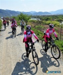 [송기자 여행사진]곡성군, 섬진강변 달리는 자전거 투어행사 열려