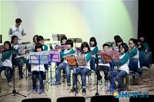 ‘2010 High 공부방’의 음악 발표회 ‘Happy Harmony’