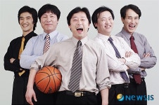 [뉴시스아이즈]공연-지방선거 앞두고 관심끄는 연극 우리들의 챔피언