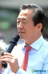 축사하는 정몽준 한나라당 대표