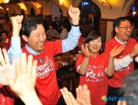 [6.2지방선거]'박지성이 넣었다'