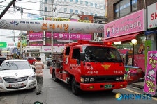 구로소방서, 재래시장 소방 통로 확보를 위한 훈련 실시