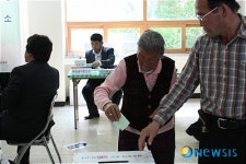 [6·2지방선거]삼척시 최고령자의 한표