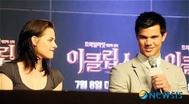 영화 트와일라잇 시리즈 3편 