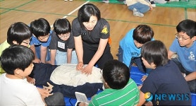 동작소방서 삼일초등학교 학생들 심폐소생술 교육 실시
