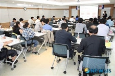 창원상의 저탄소녹색성장 설명회 개최