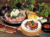 로하스마을, 외국인 서비스 통해 쌈밥의 세계화 앞장