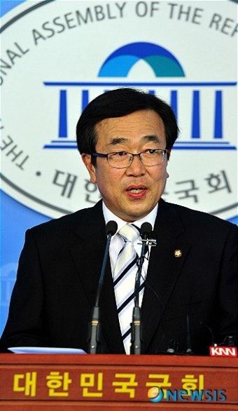 전당대회 출마 선언하는 한나라당 서병수 의원